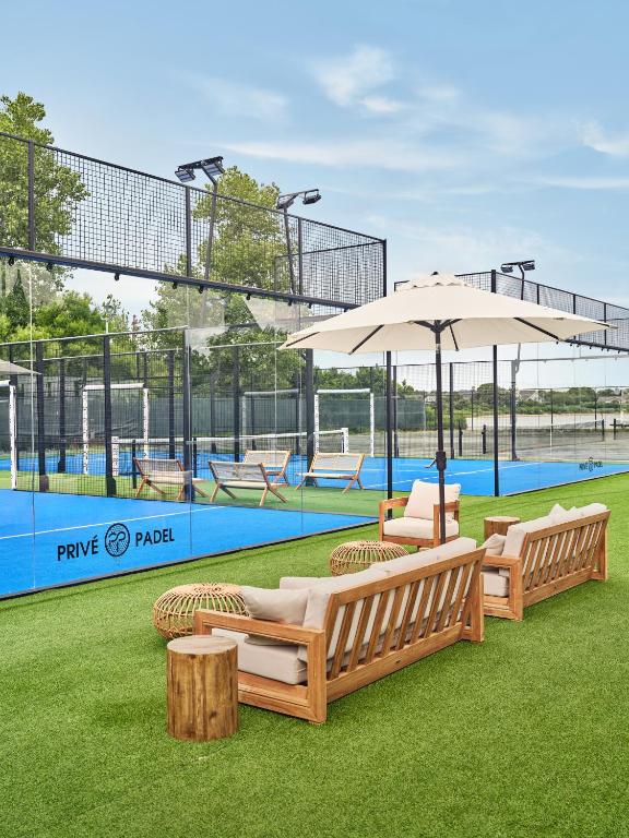 montauk-yacht-club-usa-2-padel-courts-montauk-court3.jpg