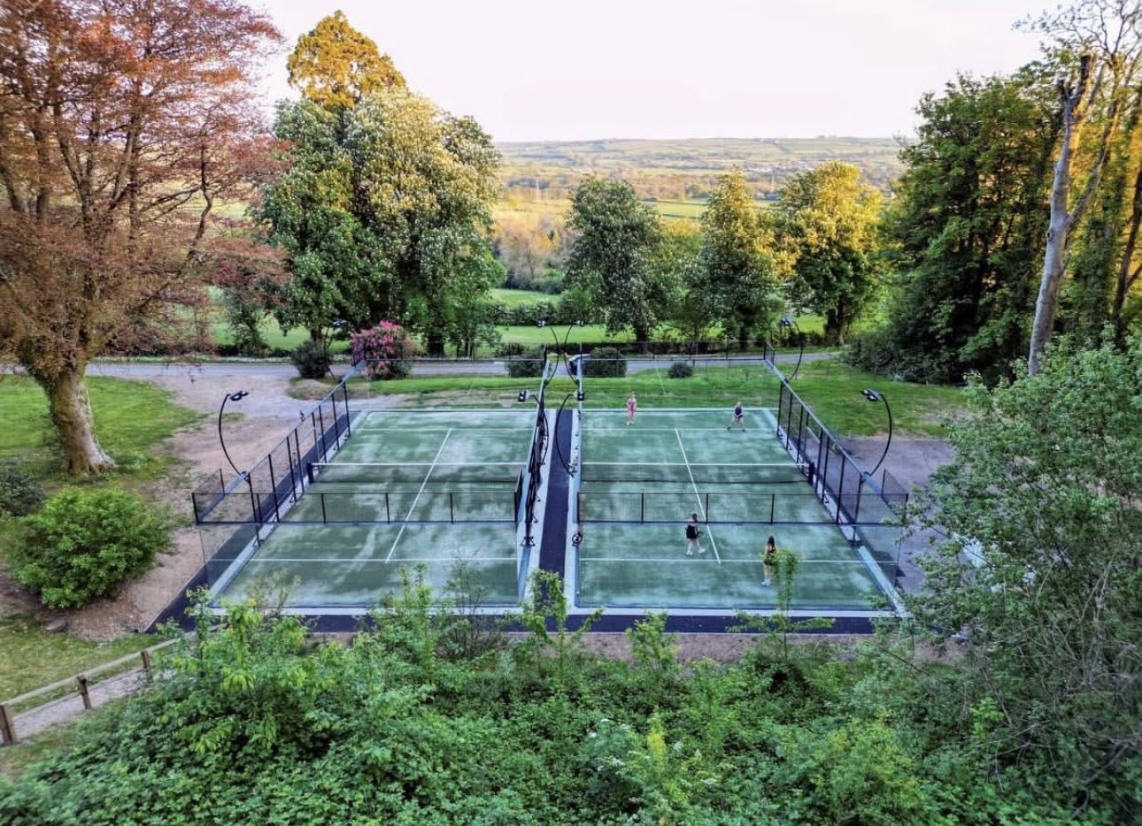 the-coed-y-mwstwr-hotel-united-kingdom-2-padel-courts-bridgend-court4.jpg