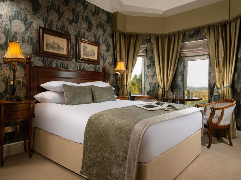 fitzpatrick-castle-hotel-united-kingdom-3-padel-courts-leinster-property2.jpg