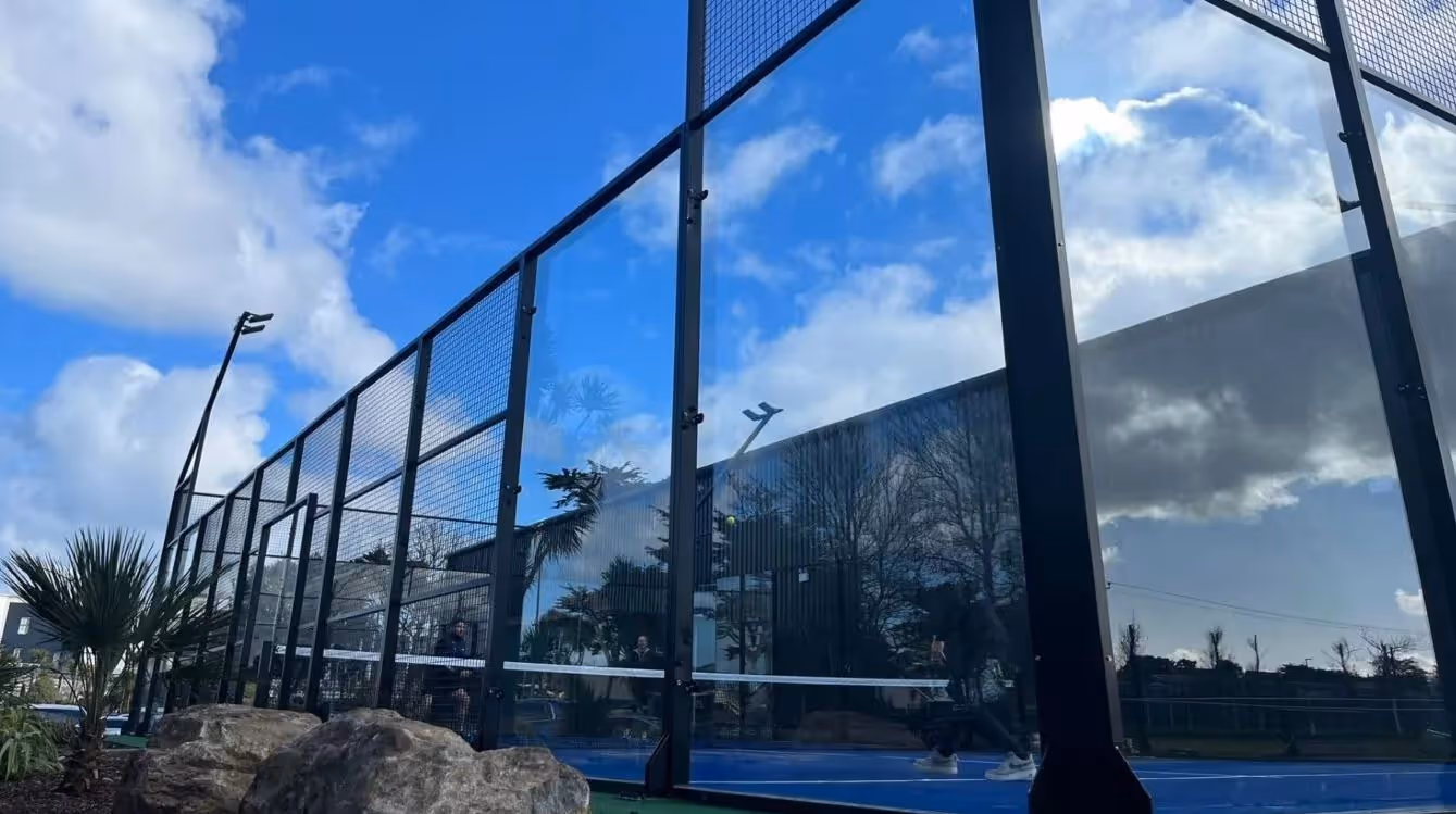 kelly’s-resort-hotel-spa-ireland-2-padel-courts-leinster-court1.jpg