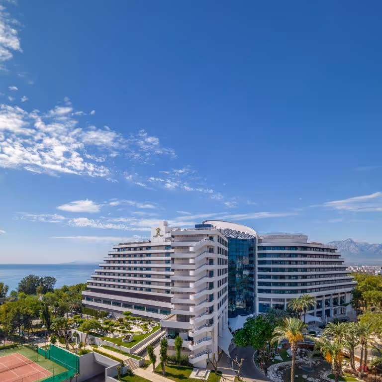 rixos-downtown-antalya-turkey-1-padel-courts-antalya-property1.jpg