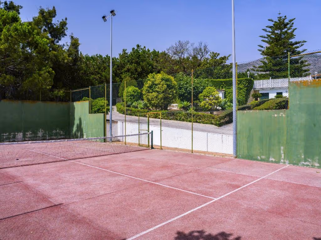 torremolinos-padel-villa-spain-1-padel-courts-andalusia-hero.jpg