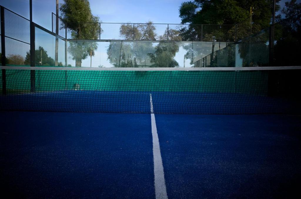 seville-padel-villa-spain-1-padel-courts-andalusia-hero.jpg