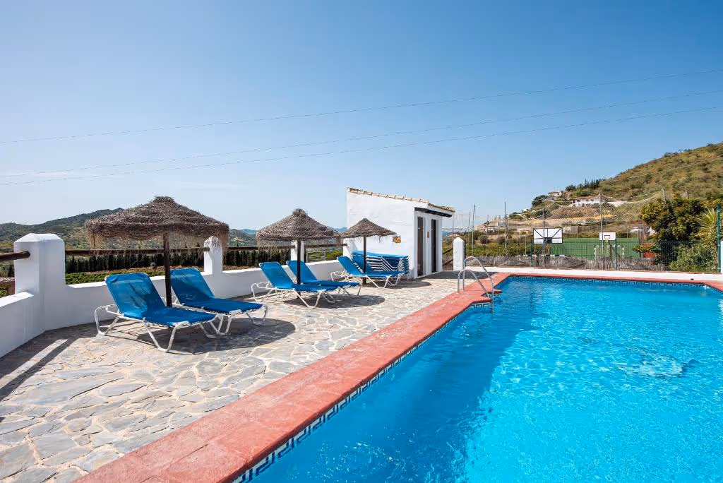 malaga-padel-villa-spain-1-padel-courts-andalusia-property1.jpg