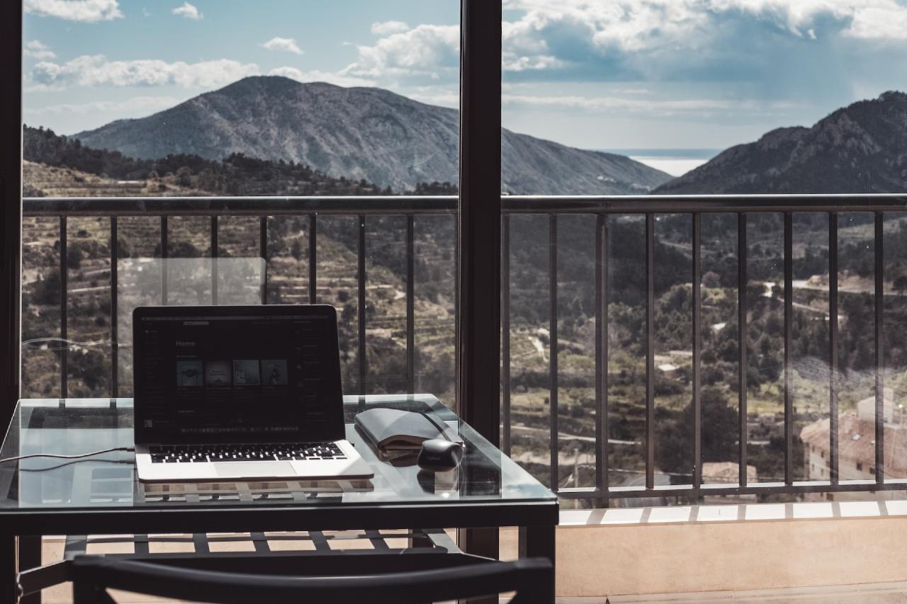 advantages of fixed wireless ISP solutions