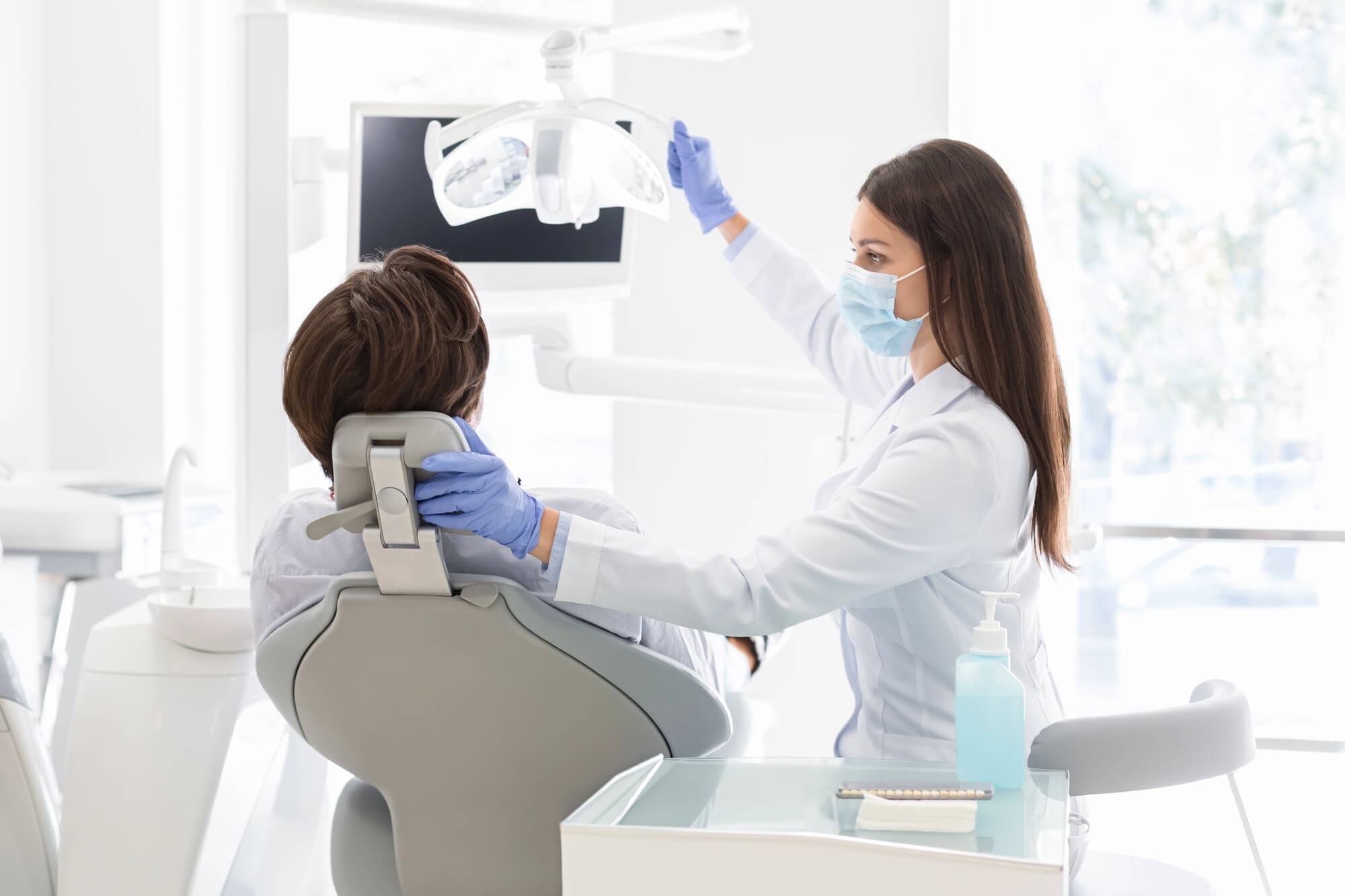 dentist plantation fl with patient