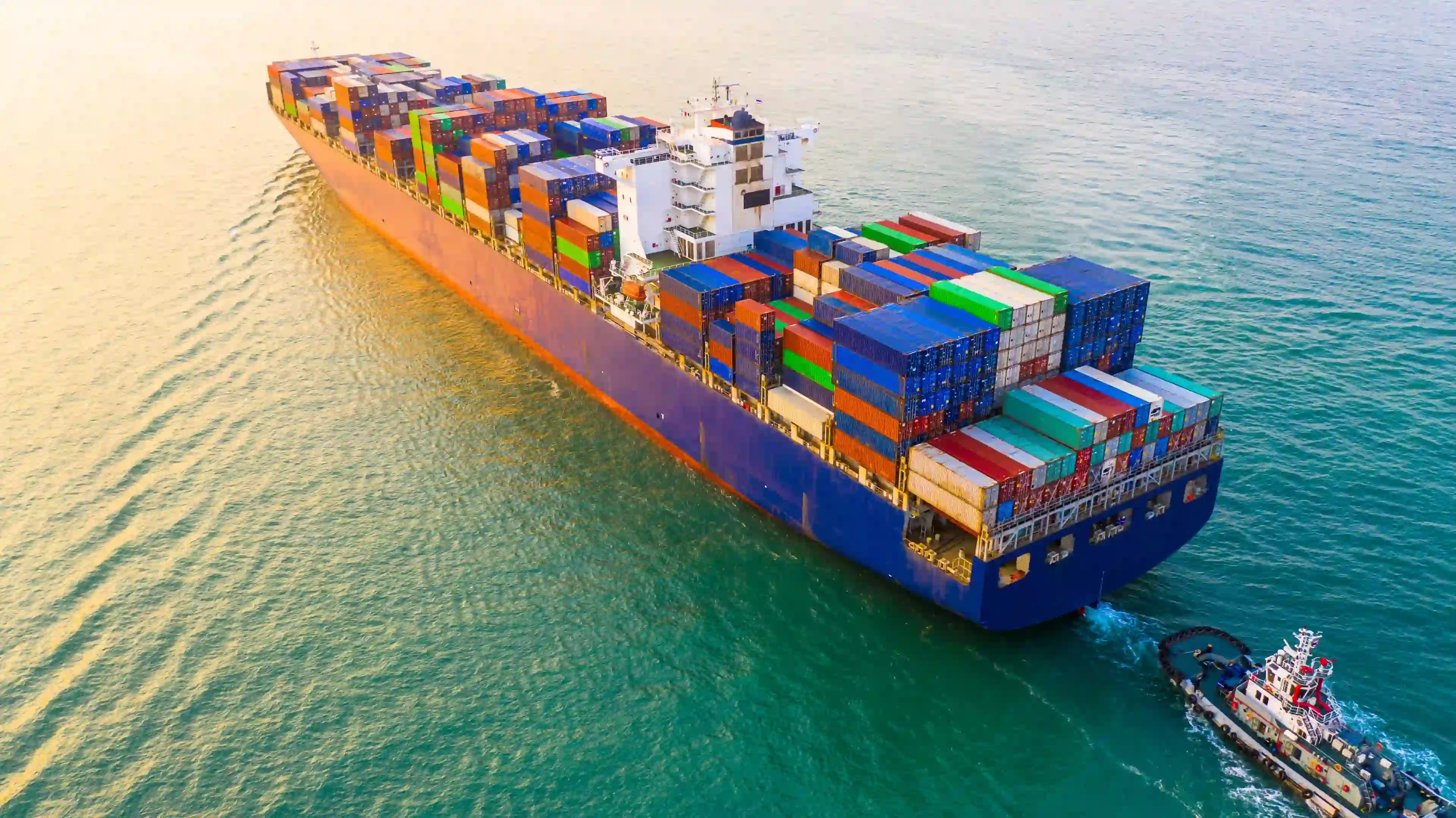 Cargo maritime transportant les produits So Tech pour importation