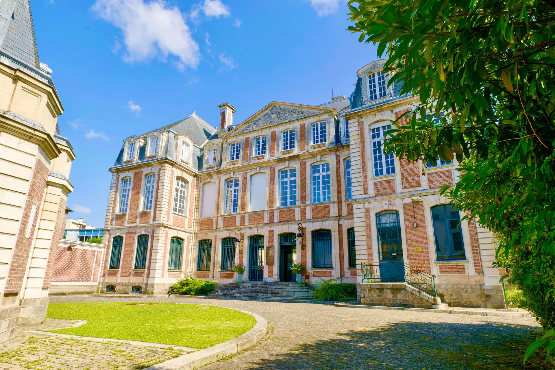 Bâtiment de Histogame dans l'ancienne banque de France à Abbeville.