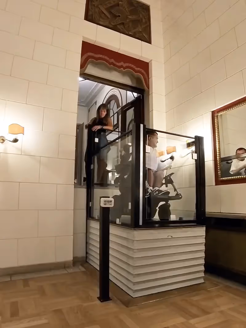 Wheelchair lift to go up a half level