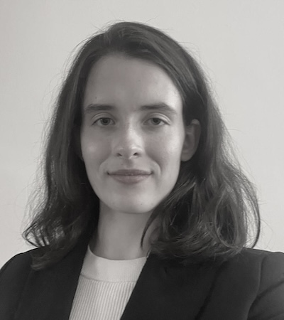 Portrait Photo of Nadia Slezak