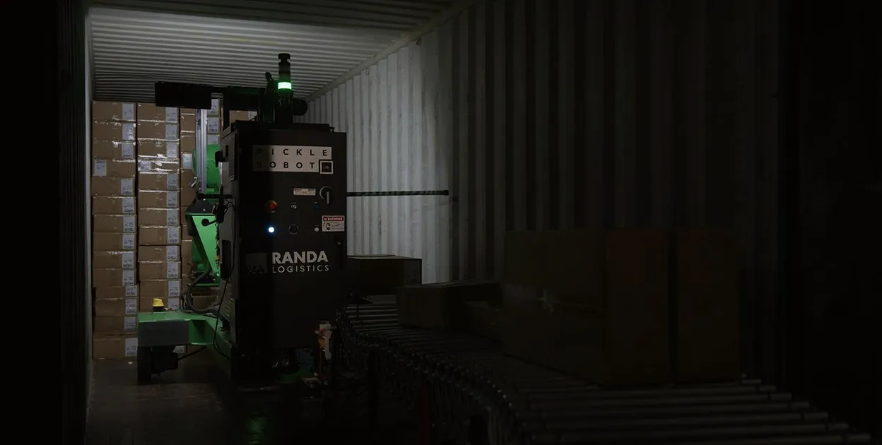 pickle robot unloading trailer