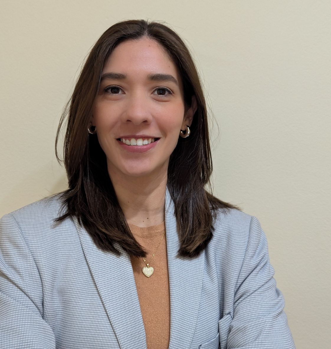 Preview of headshot of Dr. Mora