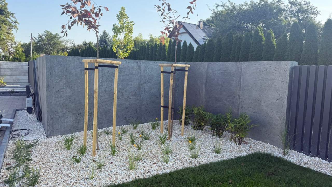 Silver Mist natural stone cladding - professional elegance with depth