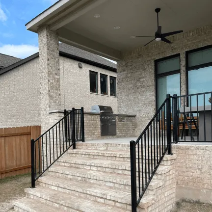 Custom outdoor kitchen services in Austin, TX