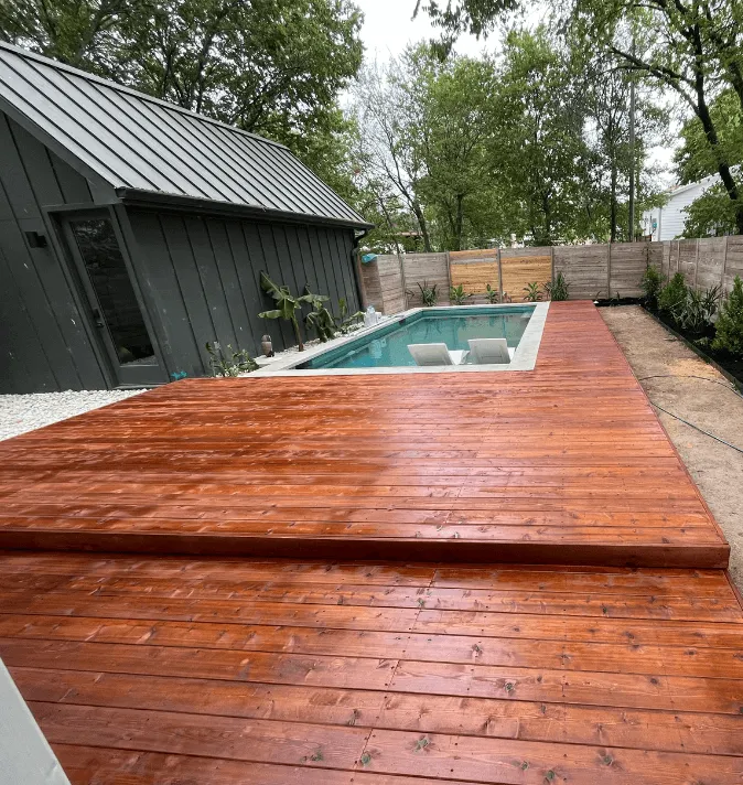 Custom Deck Builder in Austin, TX