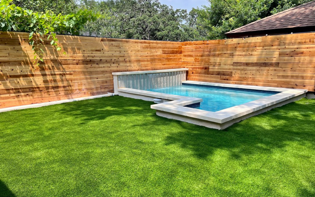 What Is a Plunge Pool? Benefits, Cost, Sizes & Backyard Design Tips