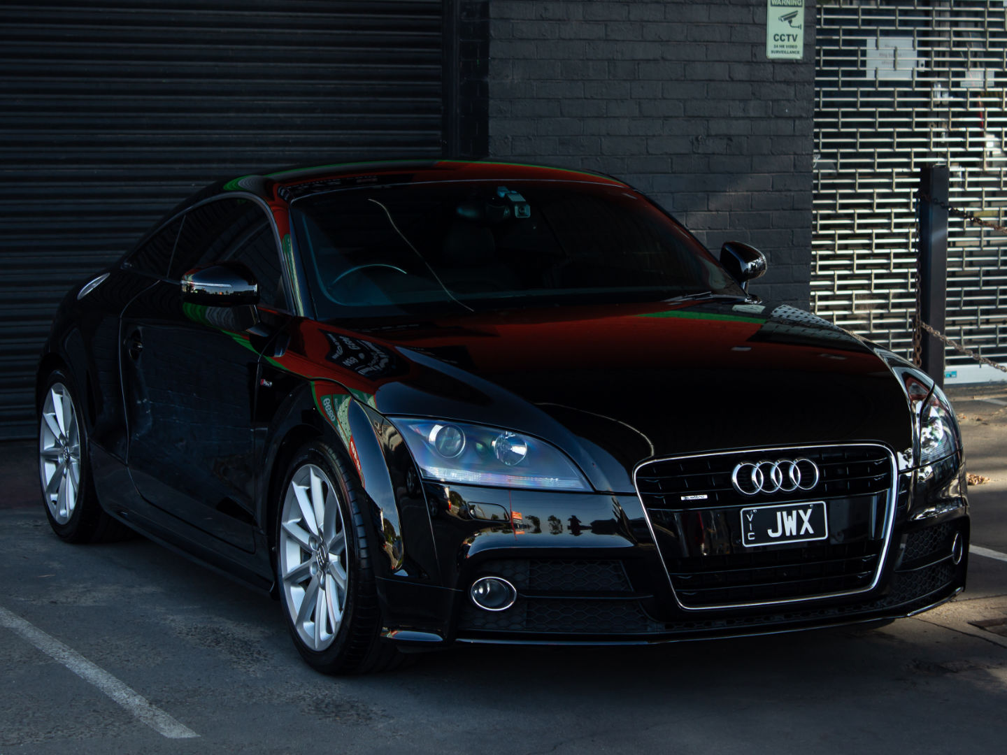 Professional car detailing and ceramic coating in Melbourne by Emotive Auto Detailing.