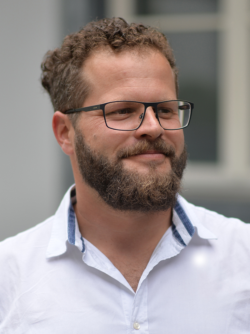 Portrait photo of SwissDTx Co-Founder Fabian Bürgy.