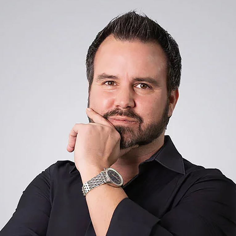 Portrait of Matthias Gutknecht, Co-Founder of SwissDTx.