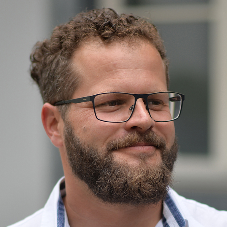 Portrait of Fabian Bürgy, Co-Founder of SwissDTx.