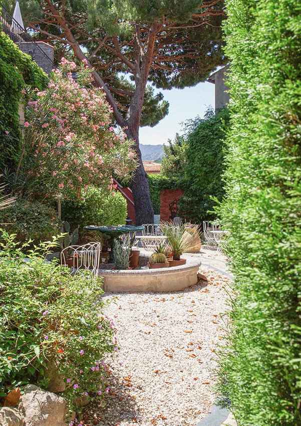 Magnificent garden of the charming hotel La Casa Pairal
Hotel in Collioure