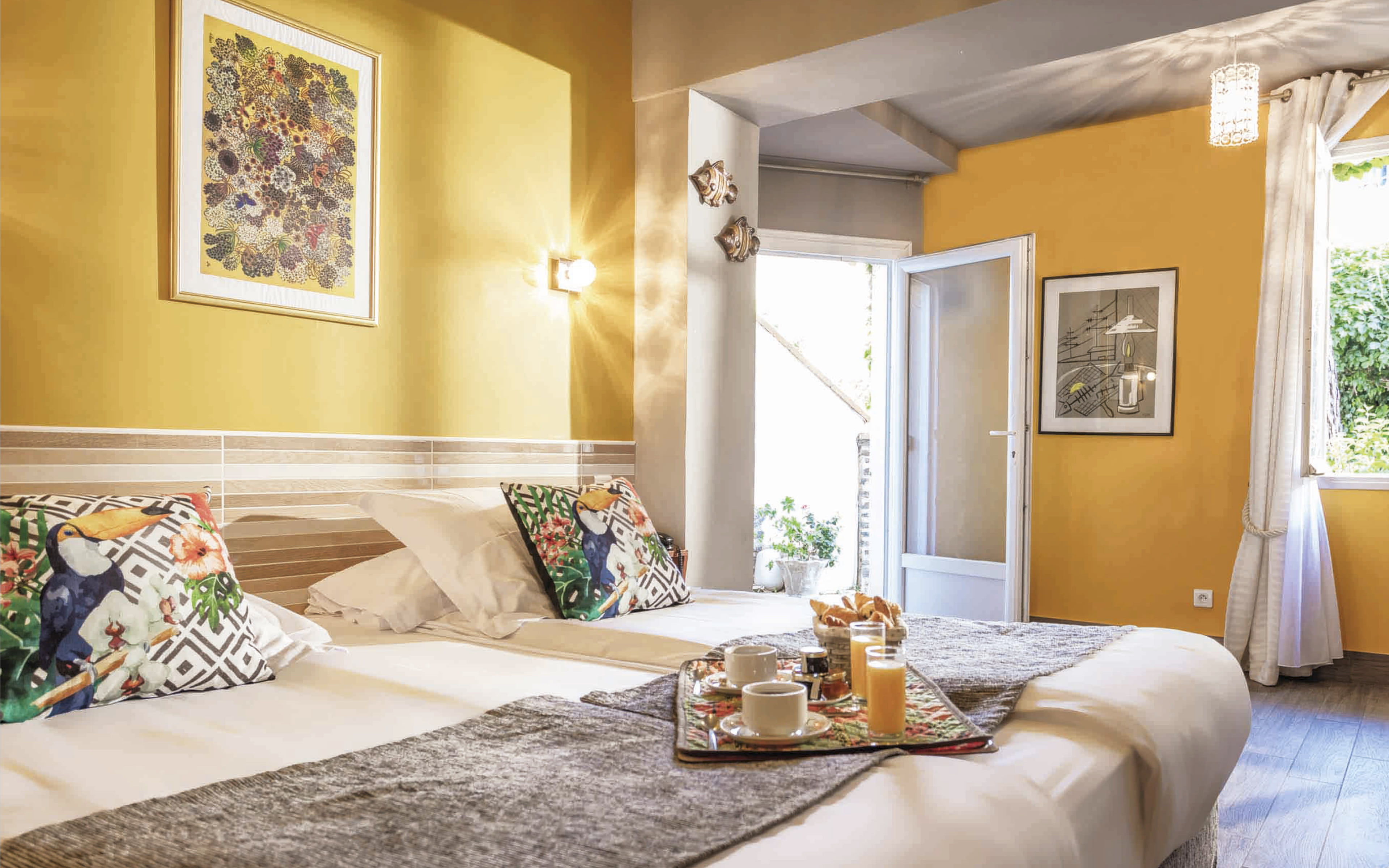 Room at the charming La Casa Pairal hotel