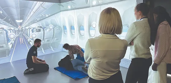 Aeronautical first aid training by Luxembourg Air Rescue. Learn emergency care, lifesaving techniques and aviation-specific medical response skills.