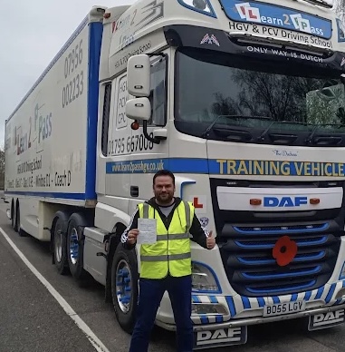 Learn2Pass training lorry practising reversing exercise on DVSA-style course in Gillingham.