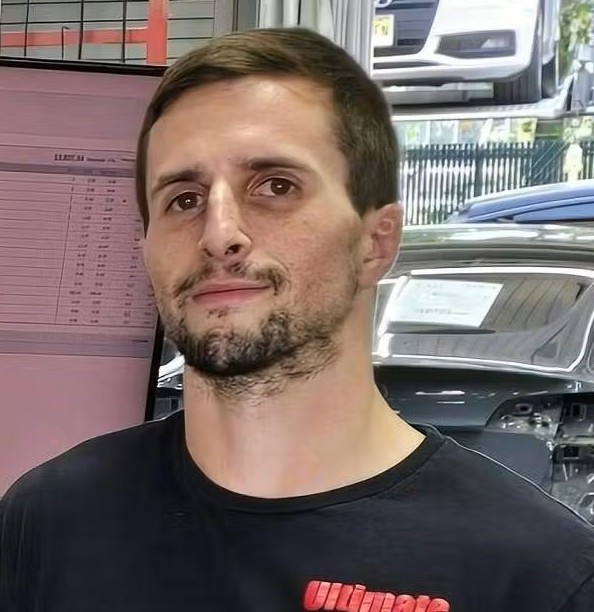 [headshot] image of customer (for a ar/vr)