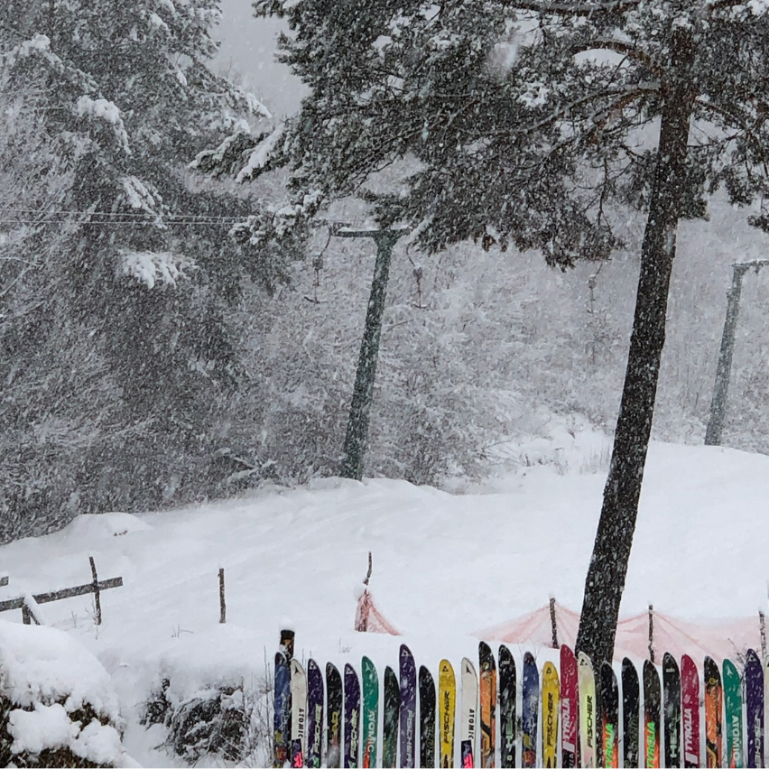 Прокат лижного спорядження 852x852px