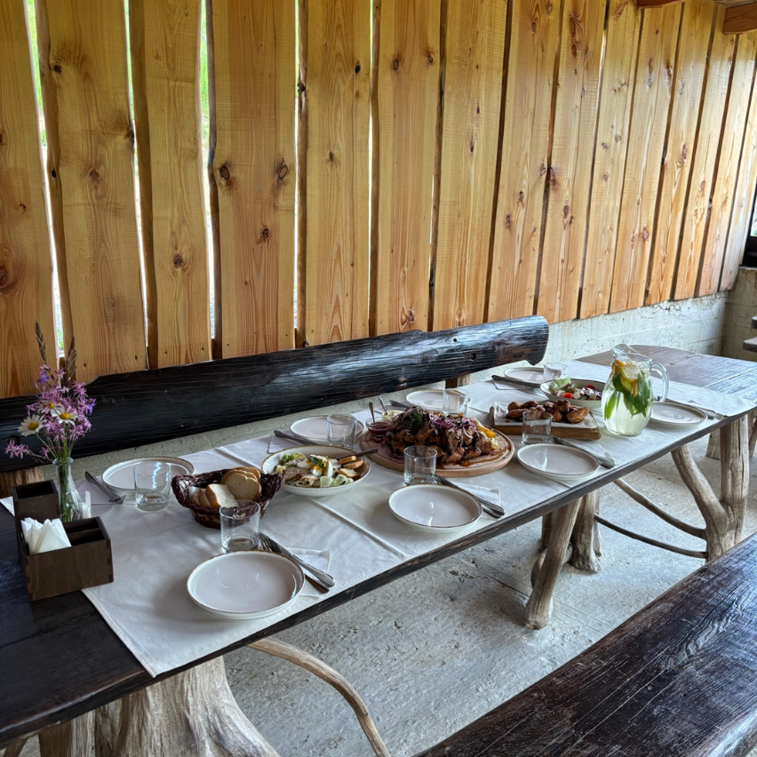 Затишне кафе 852x852px (2)