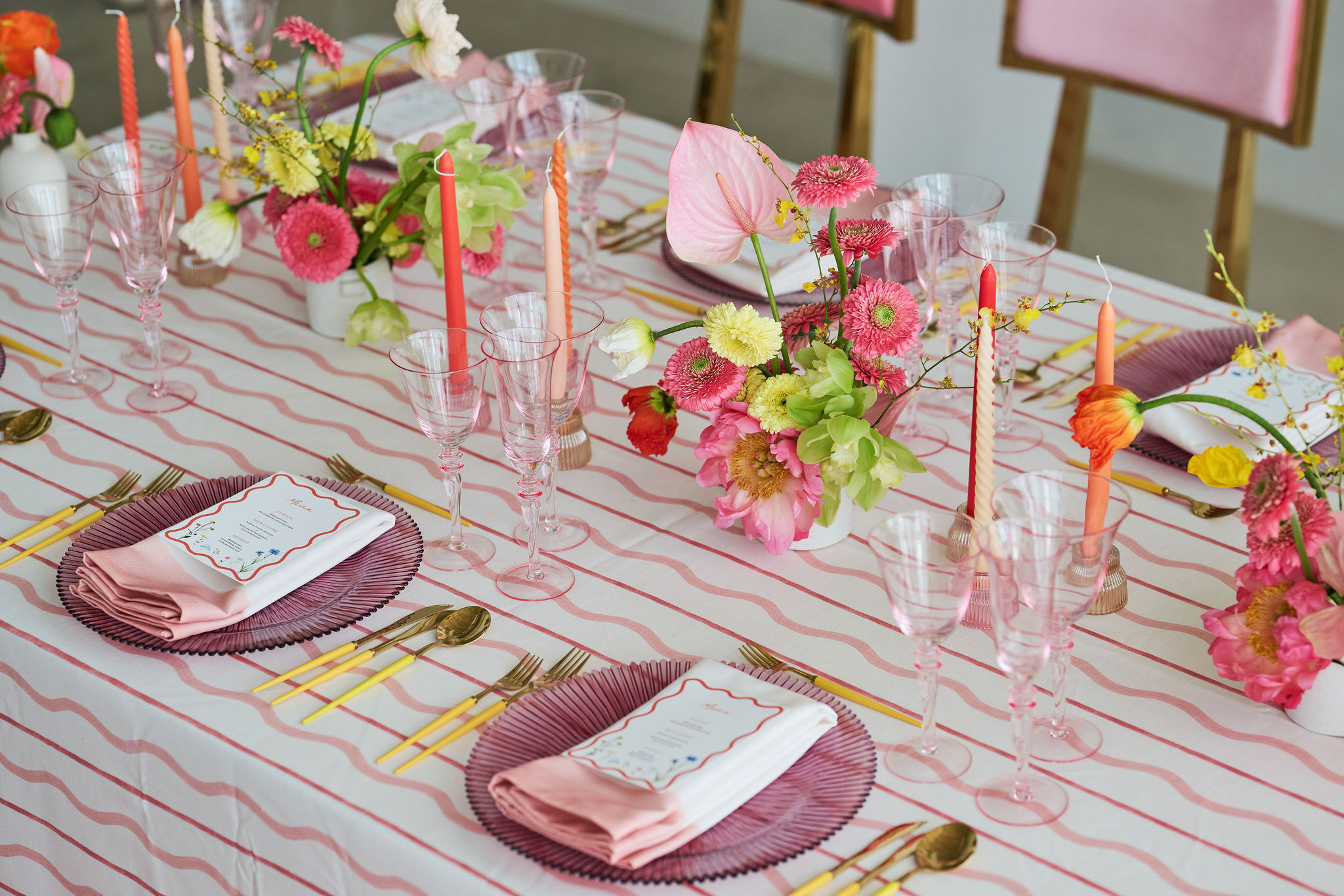 table brown clasic style palmier events