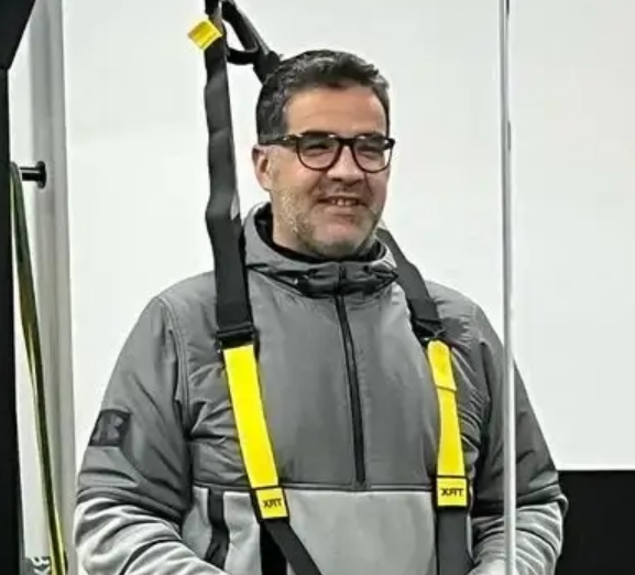 Retrato de David Vergés, entrenador en Badalona