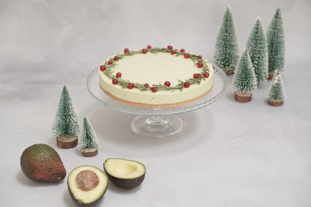 Avocado and Lime Christmas Cake