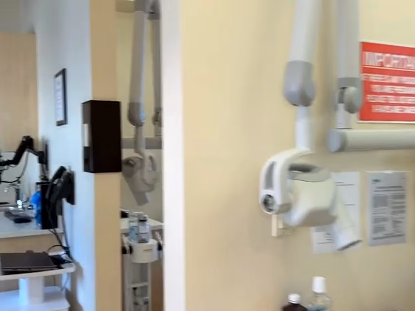 3D imaging technology at Sola Dental Spa