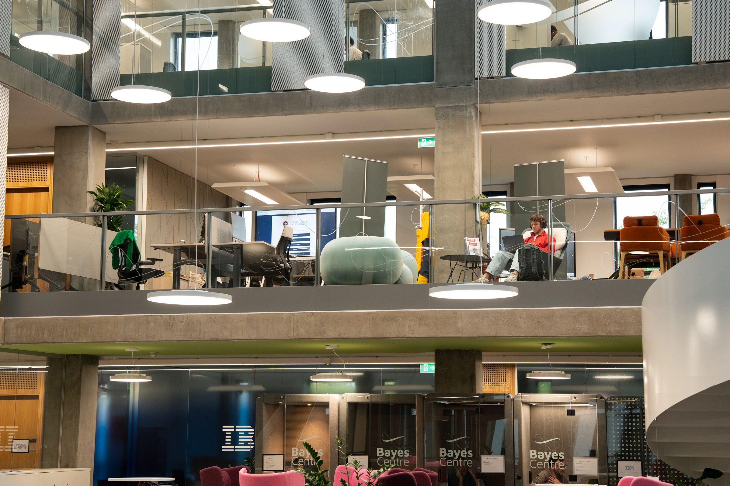 Building Facilities and Services | Bayes Centre