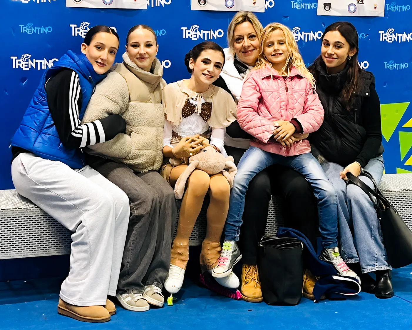 Il team nella gara di pattinaggio a trento
