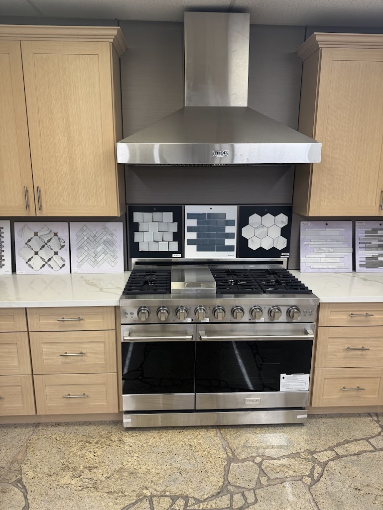 image of a sparkling bathroom for a cleaning service