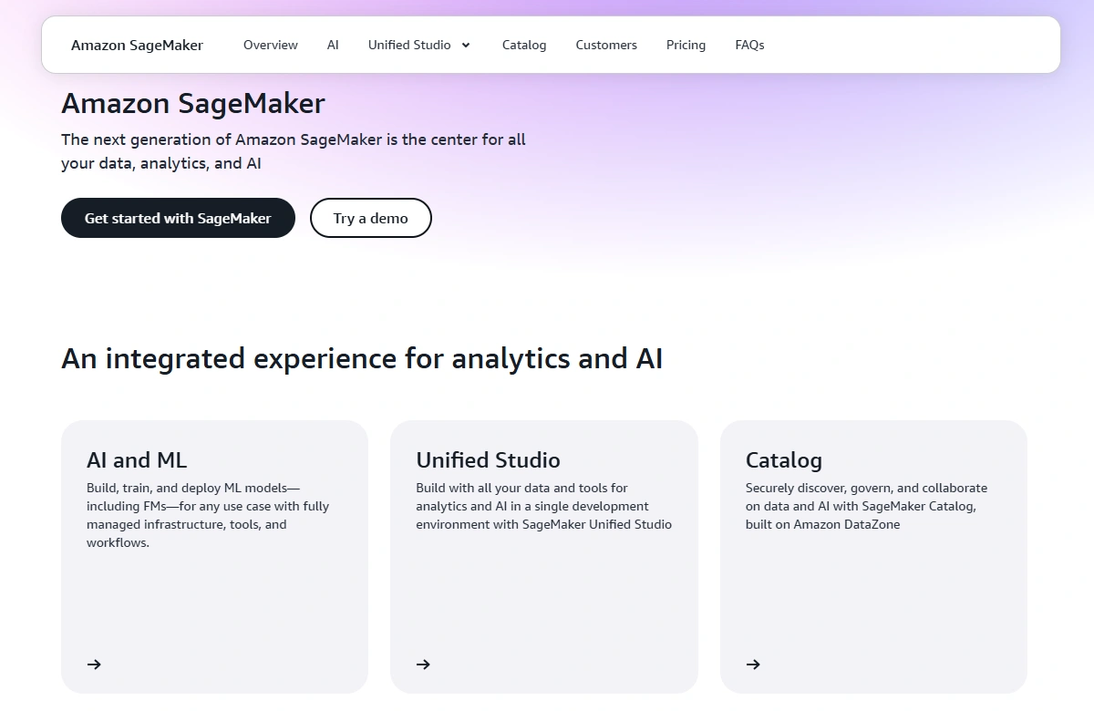 Amazon SageMaker homepage showing managed machine learning workflows and notebook tooling.