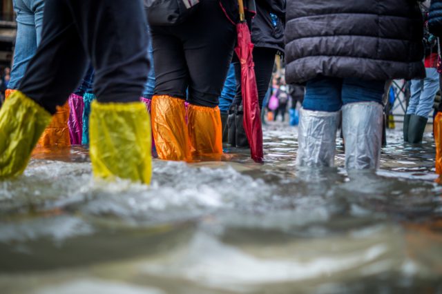 Risk Management During Flood Events