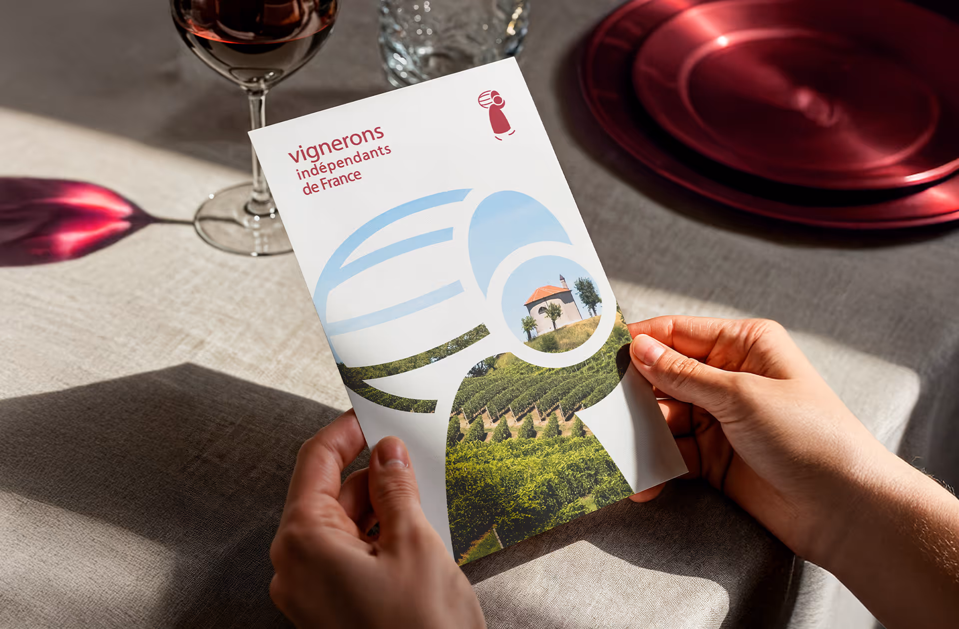 https://cdn.prod.website-files.com/68c7daf87be685e727b1d556/68e18d02db928b053a0991d9_Vignerons-Inde%CC%81pendants-de-France-07.jpg