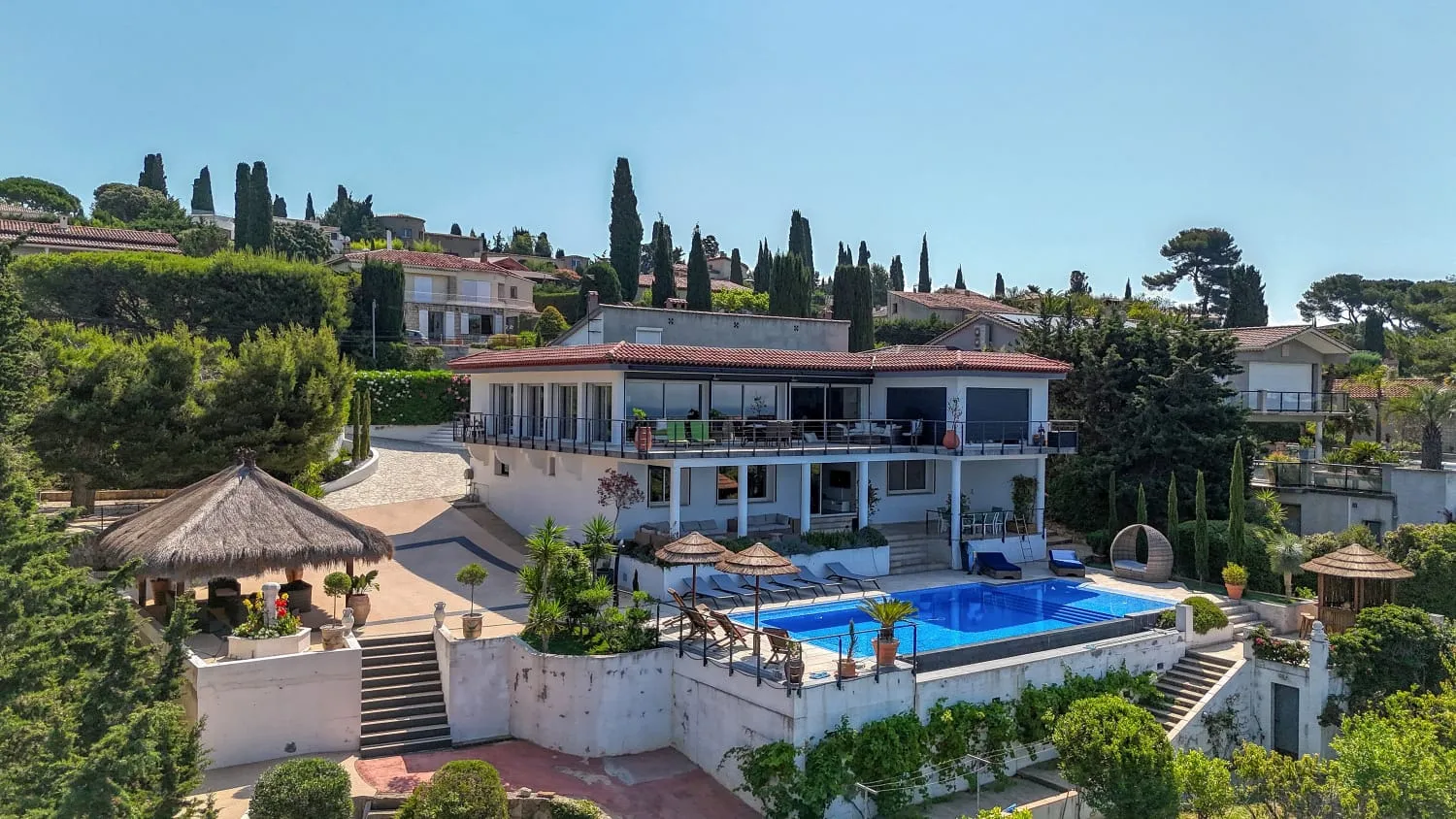 Villa luxueuse à louer à Sanary-sur-mer.