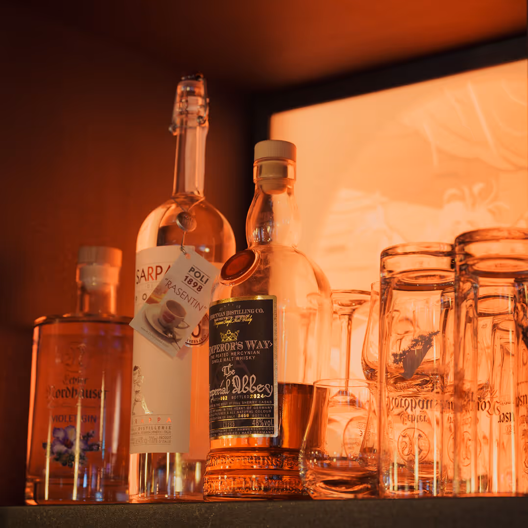 HEX Bar mir Spirituosen