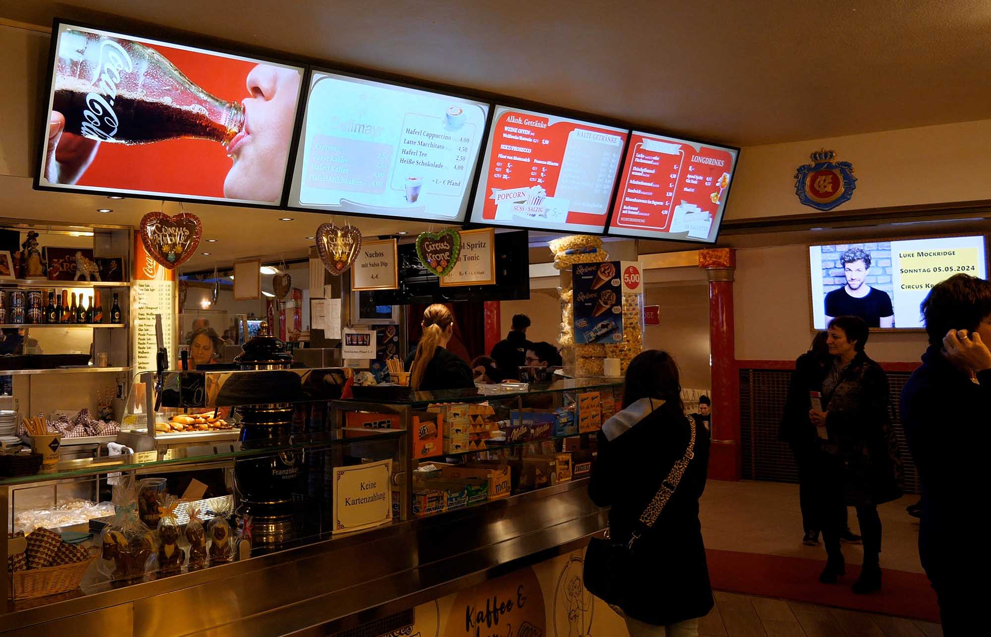 Digitale Menüboards beim Circus Krone in München