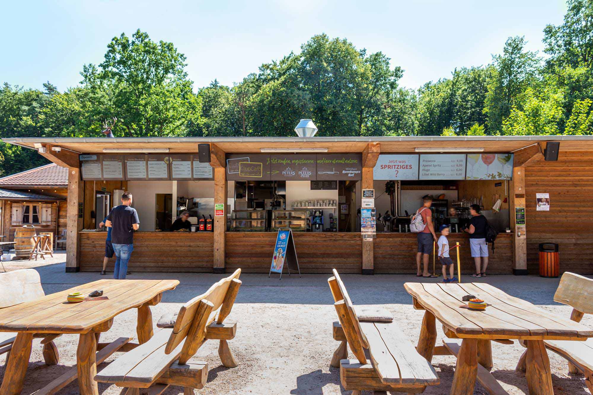 Gastro Trösch | Biergarten Peters Alm