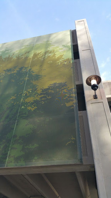 A close up image of the facade imagery.