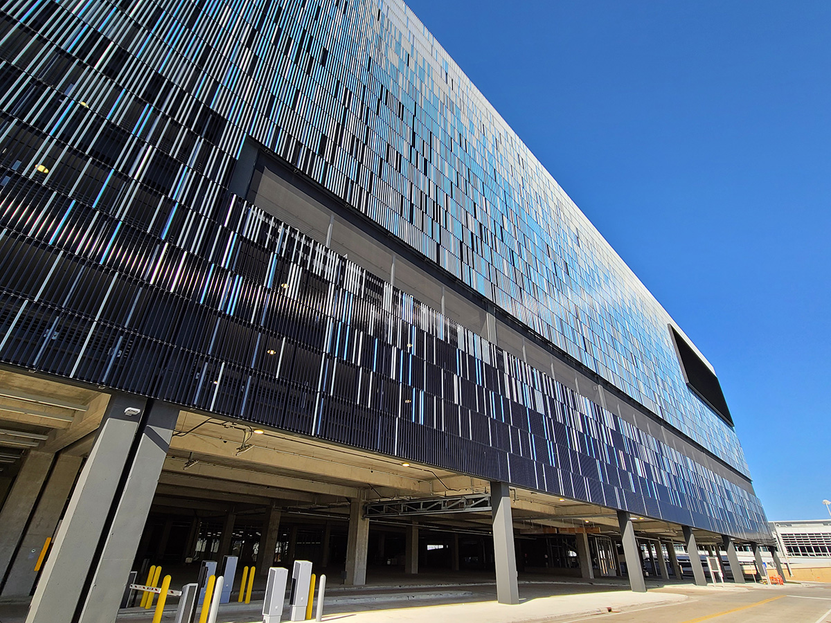 A close up image of the panels and the gradient.