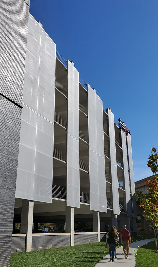 A view showing the facade panels and the gaps between them.