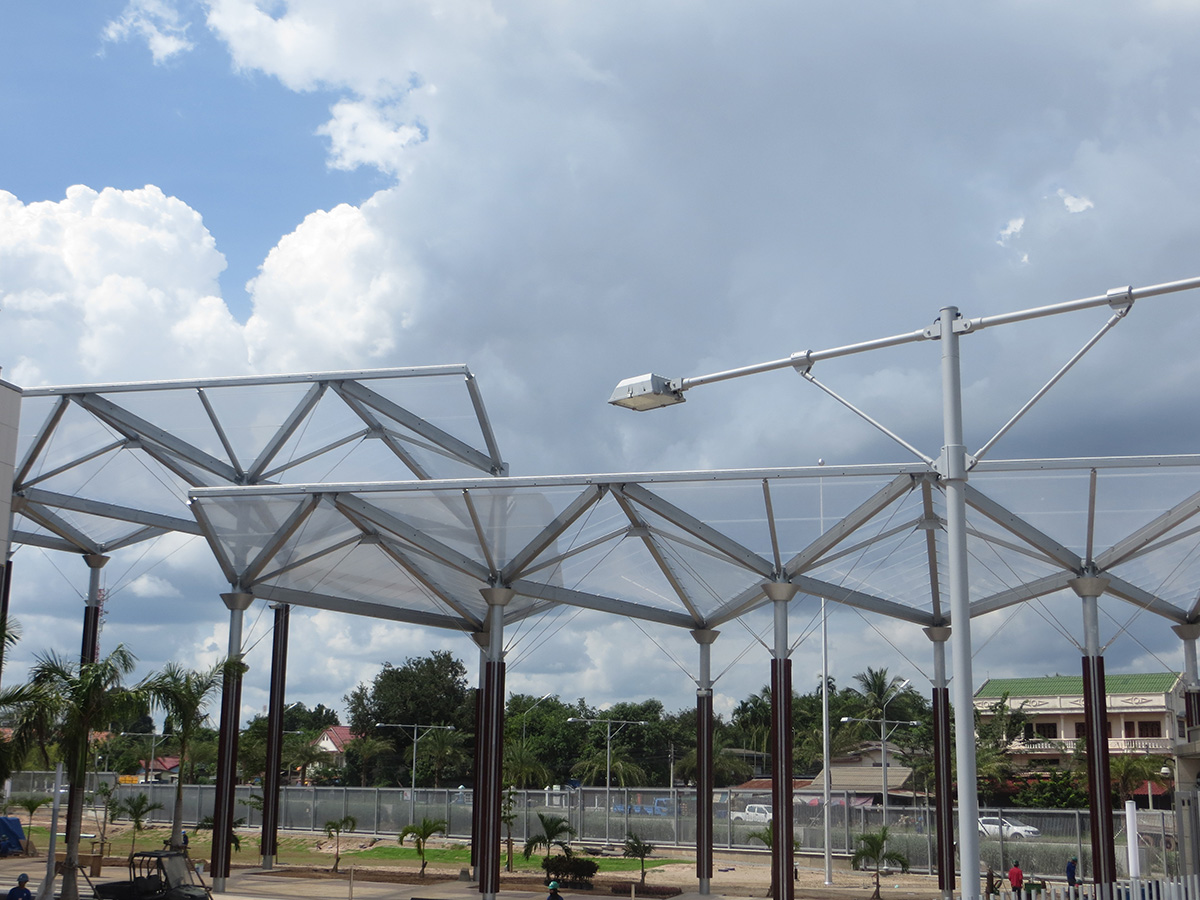 Another view of how the canopies overlap.