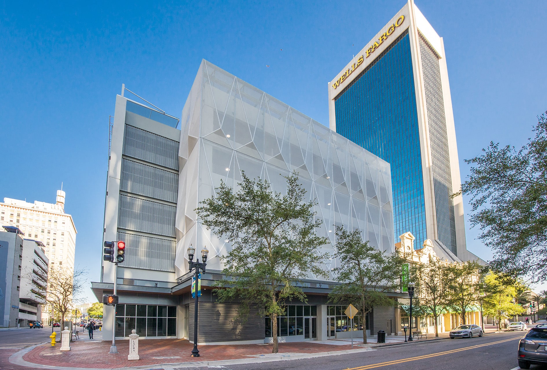 A wide view of the entire facade on the building.